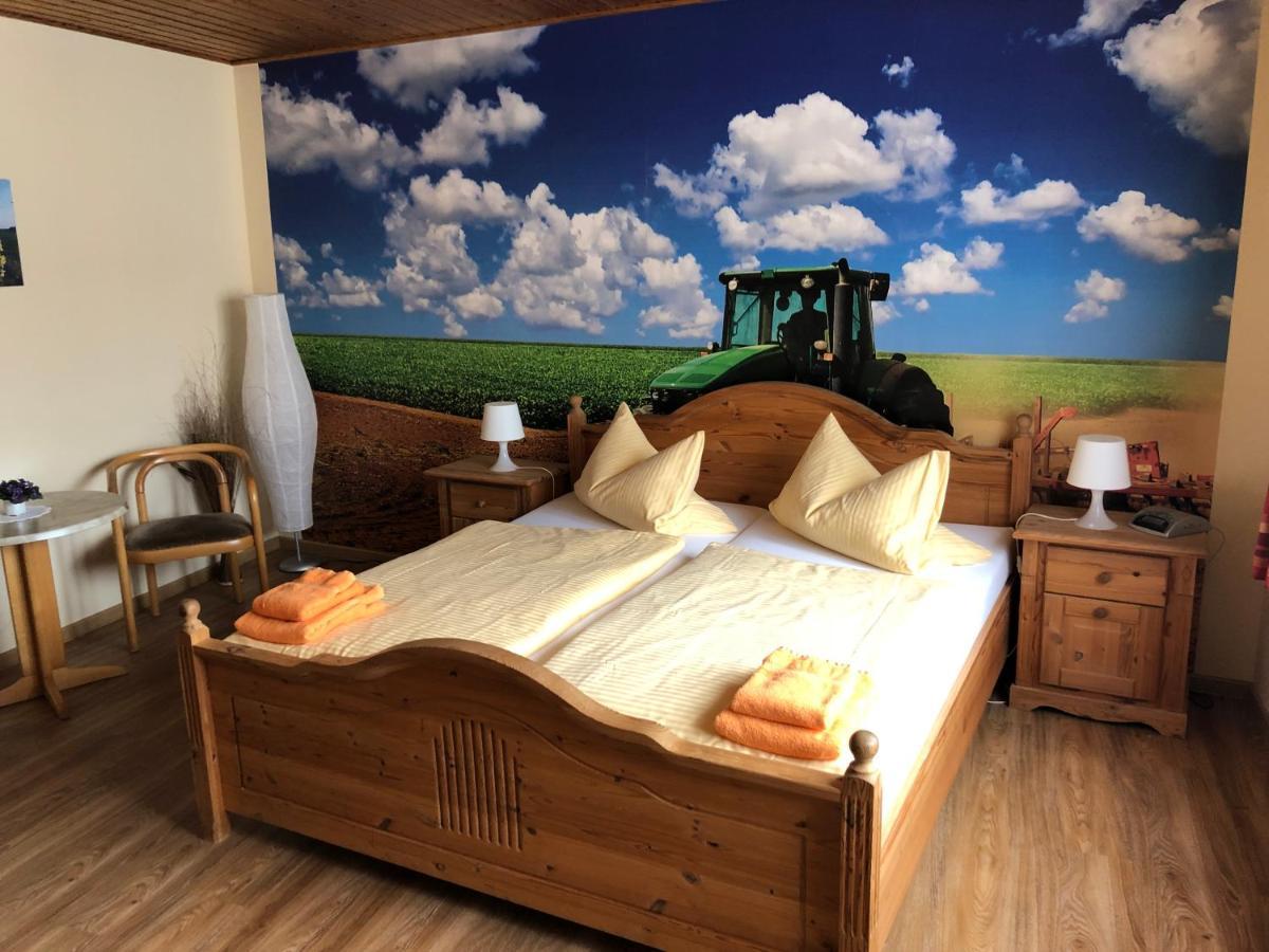 Hotel Schuetzenhaus Bruck  Bagian luar foto